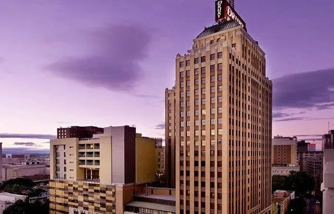 Drury Plaza Hotel San Antonio Riverwalk