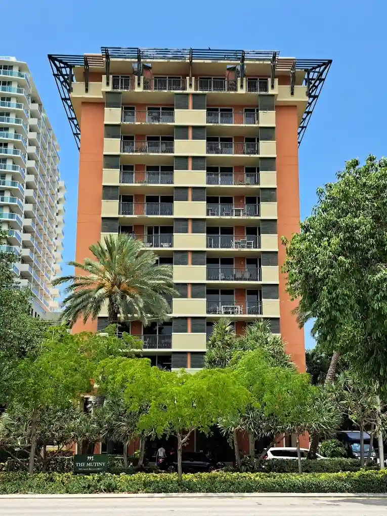 Mutiny Hotel The