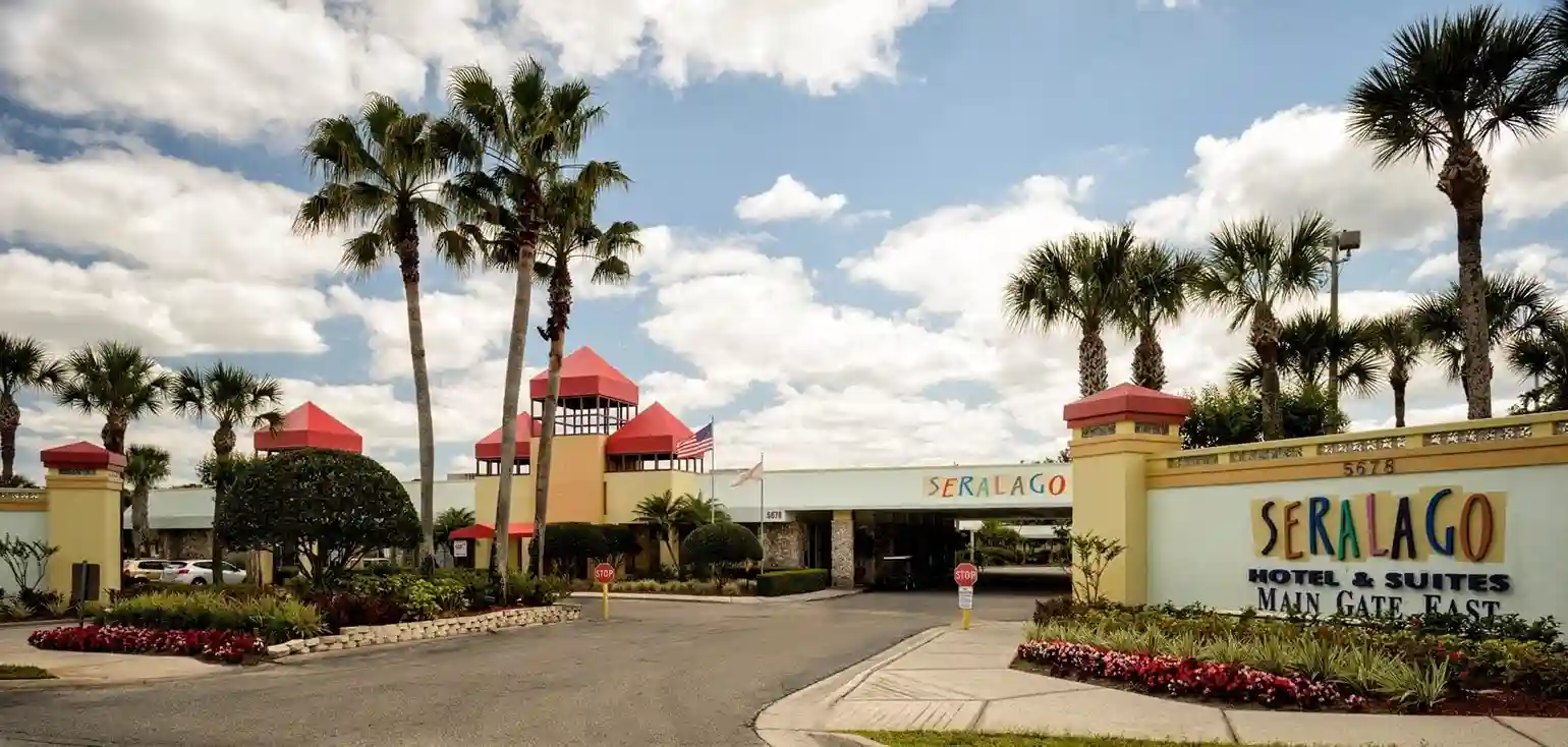 Seralago Hotel & Suites