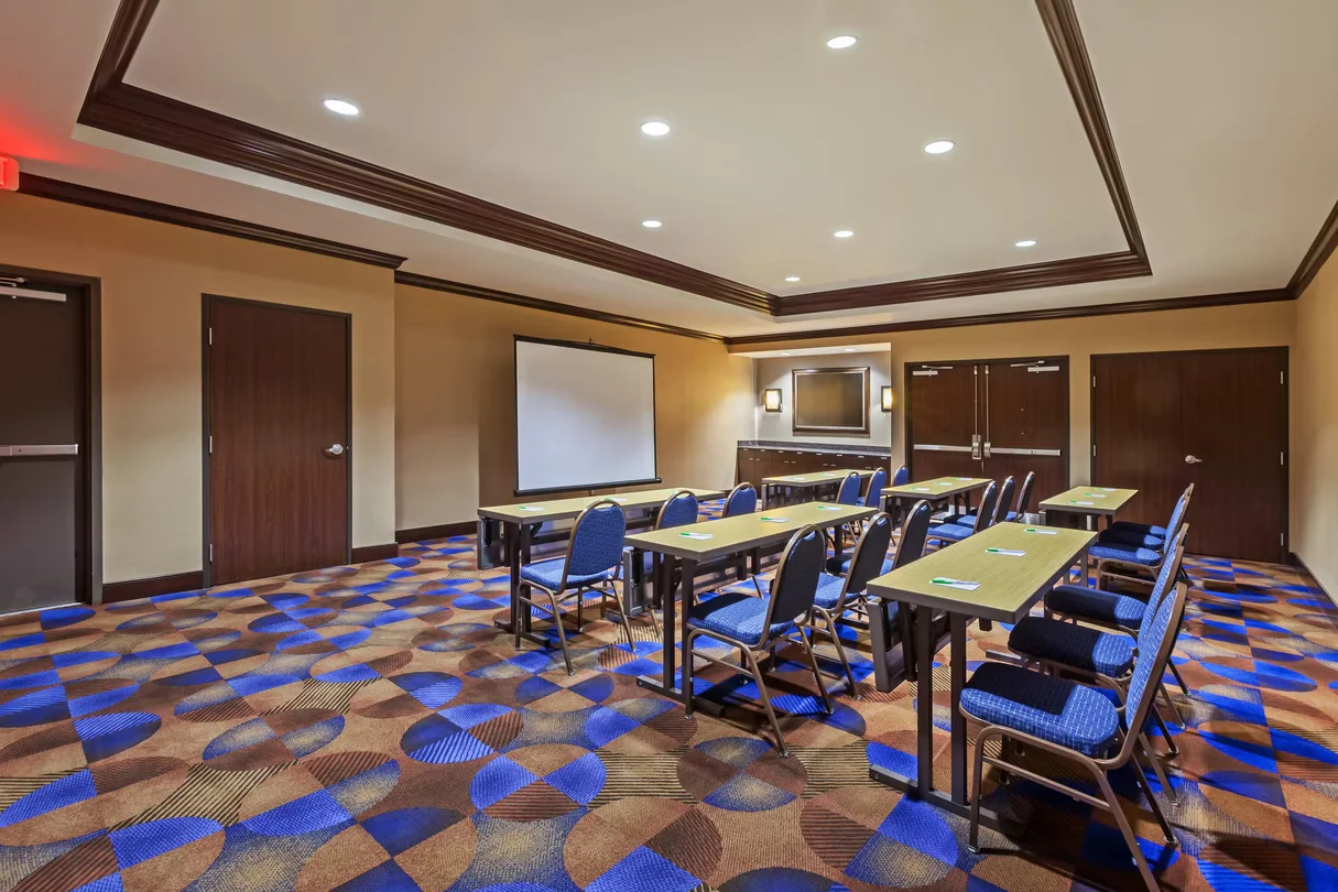 Courtyard By Marriott Houston