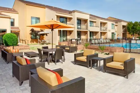 Indoor Venues near Georgia – Host Your Event at Courtyard Columbus