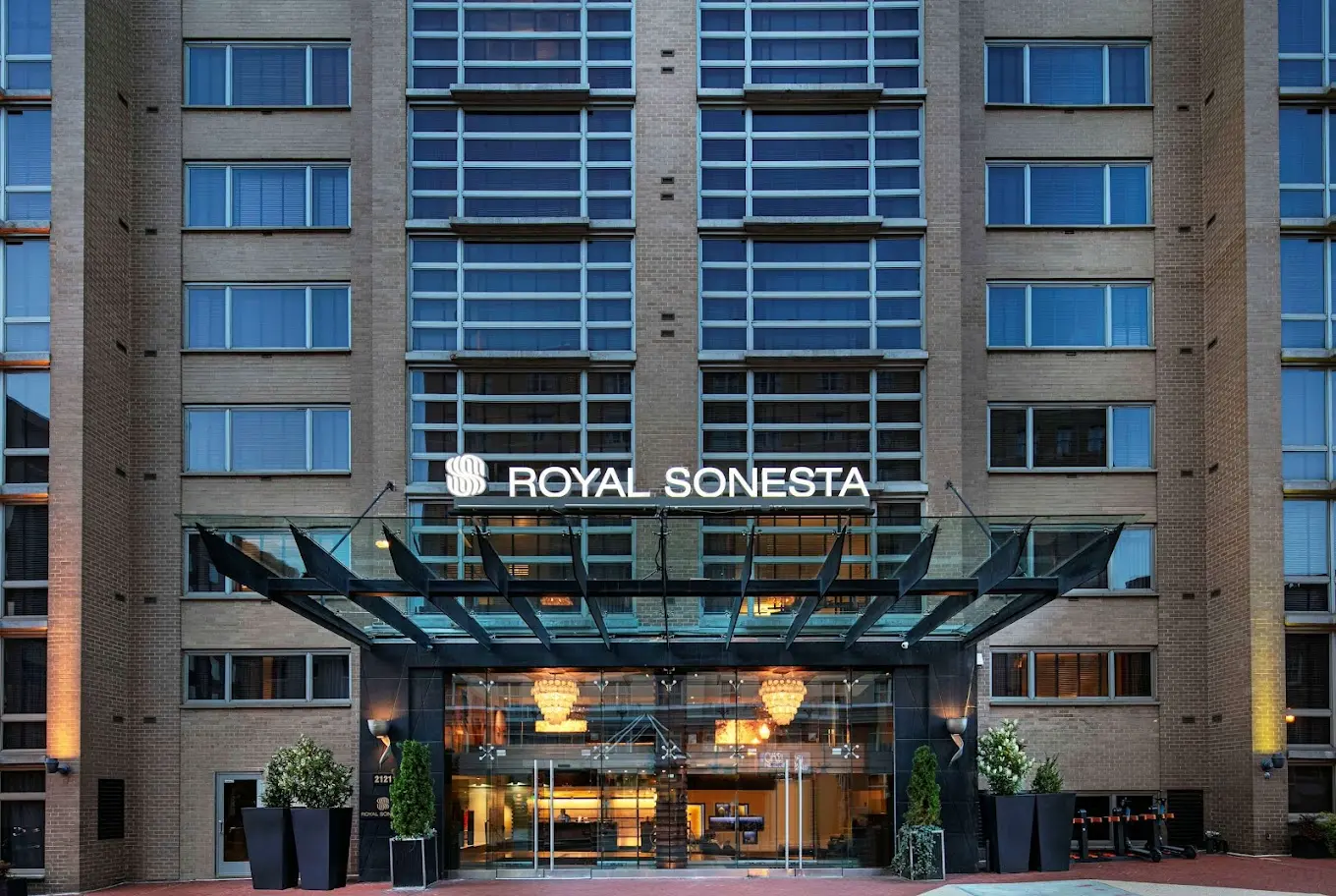 Royal Sonesta