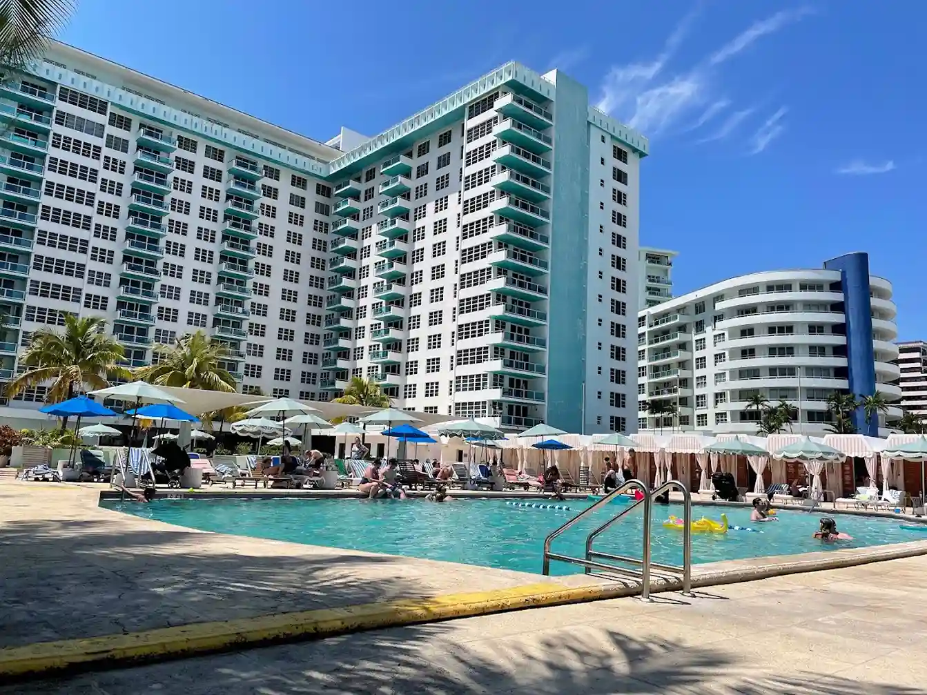 Seacoast Suites