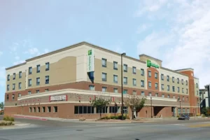 Holiday Inn Downtown Omaha