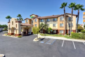 Holiday Inn Express Manteca