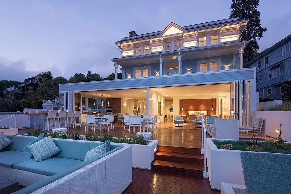 Casa Madrona Hotel And Spa