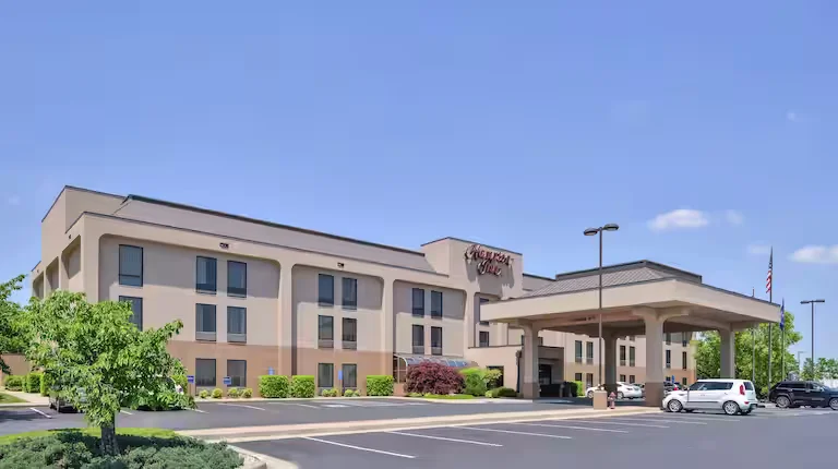 Hampton Inn Staunton