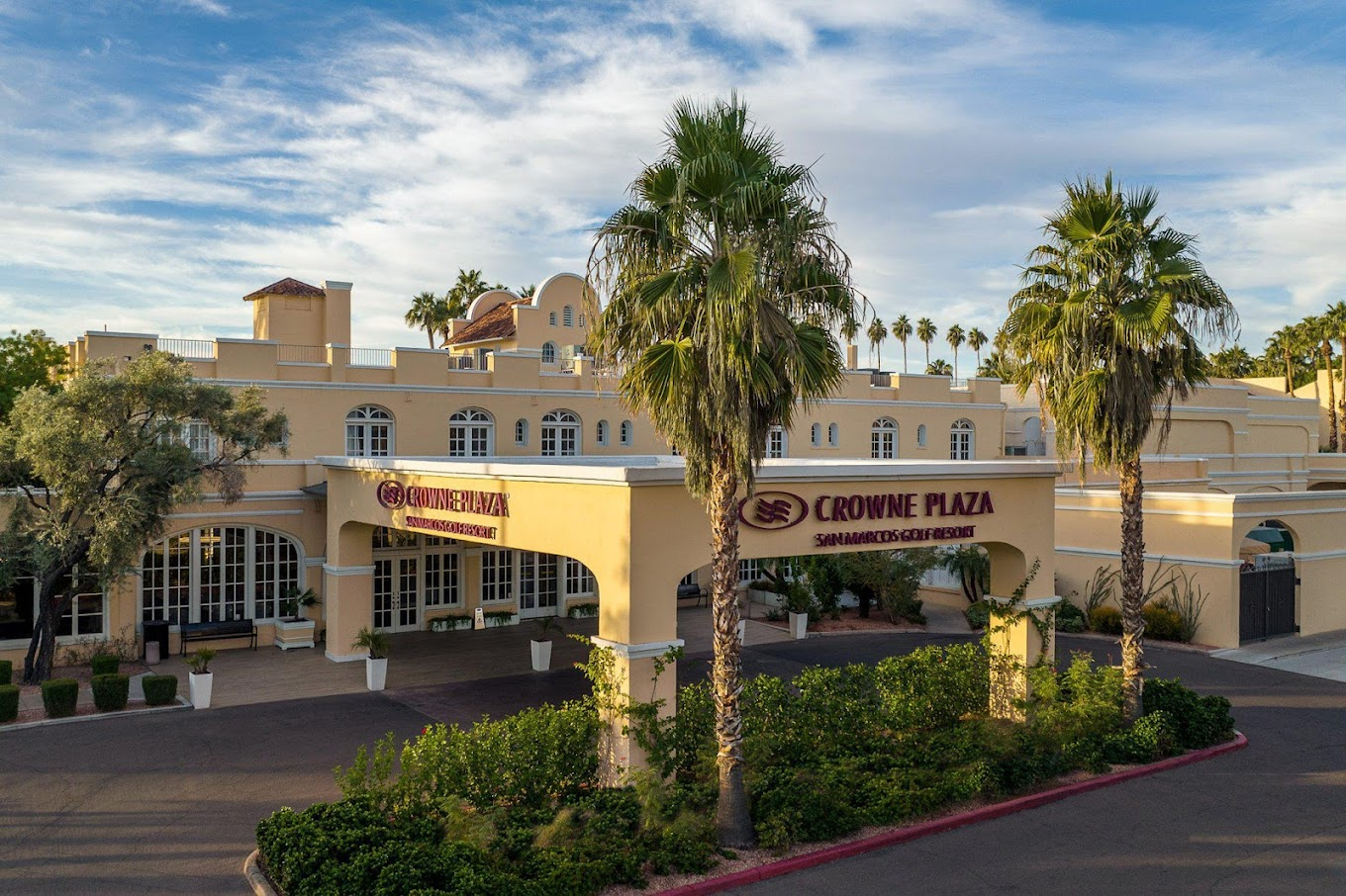 Crowne Plz San Mrcos Golf Rsor
