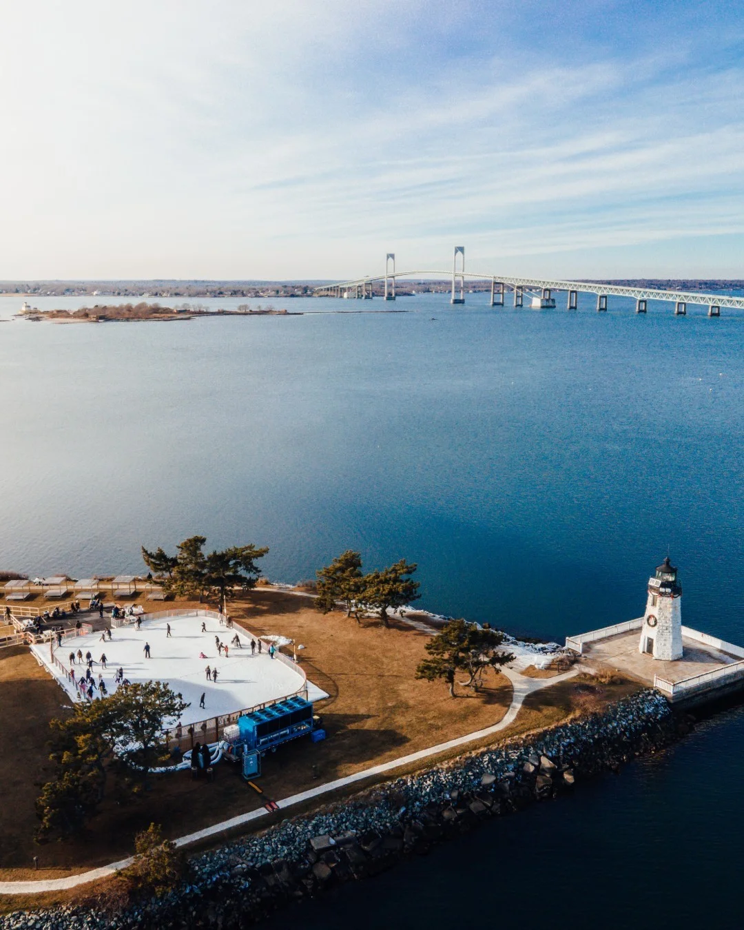 Newport Harbor Island Resort