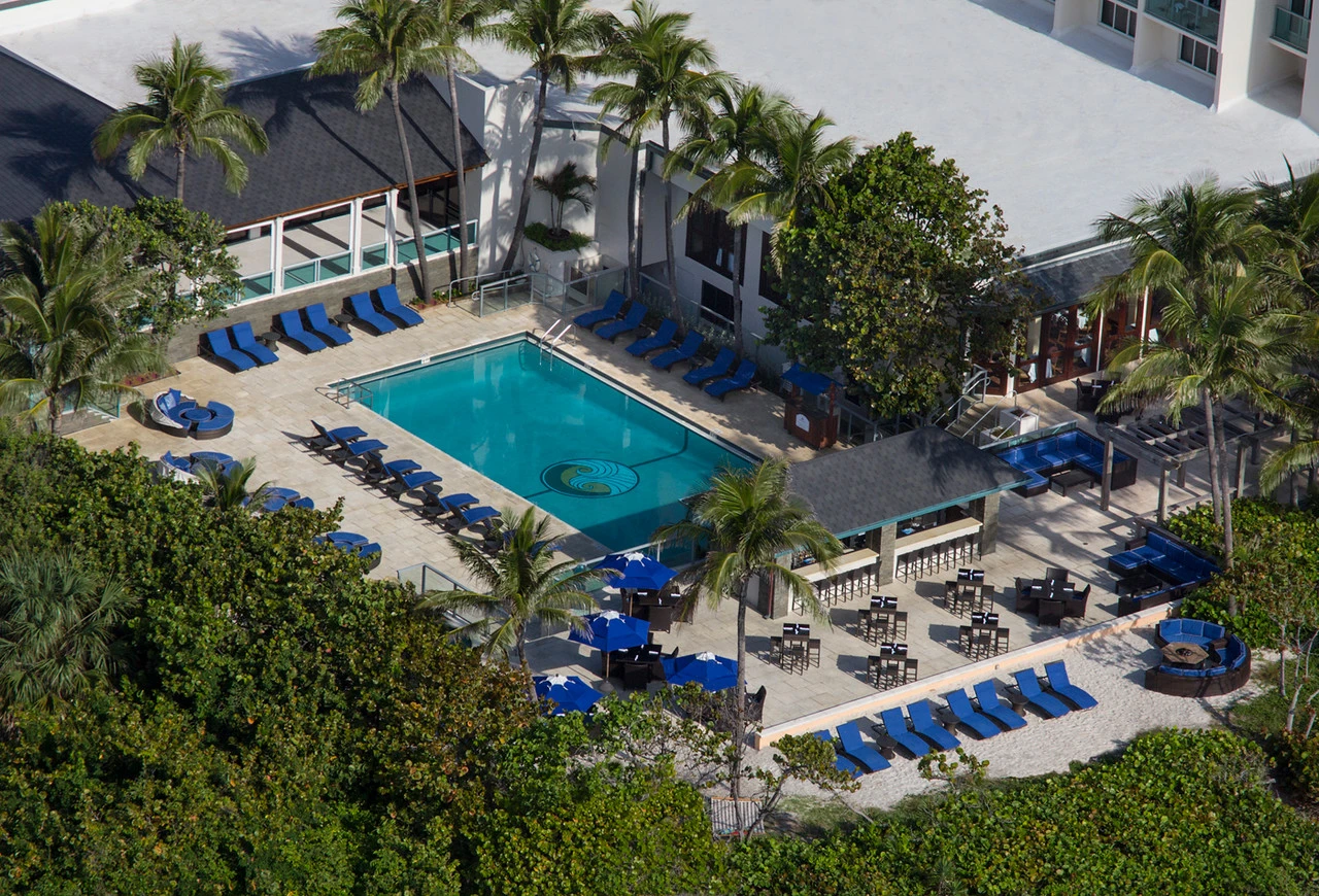 Jupiter Beach Resort & Spa