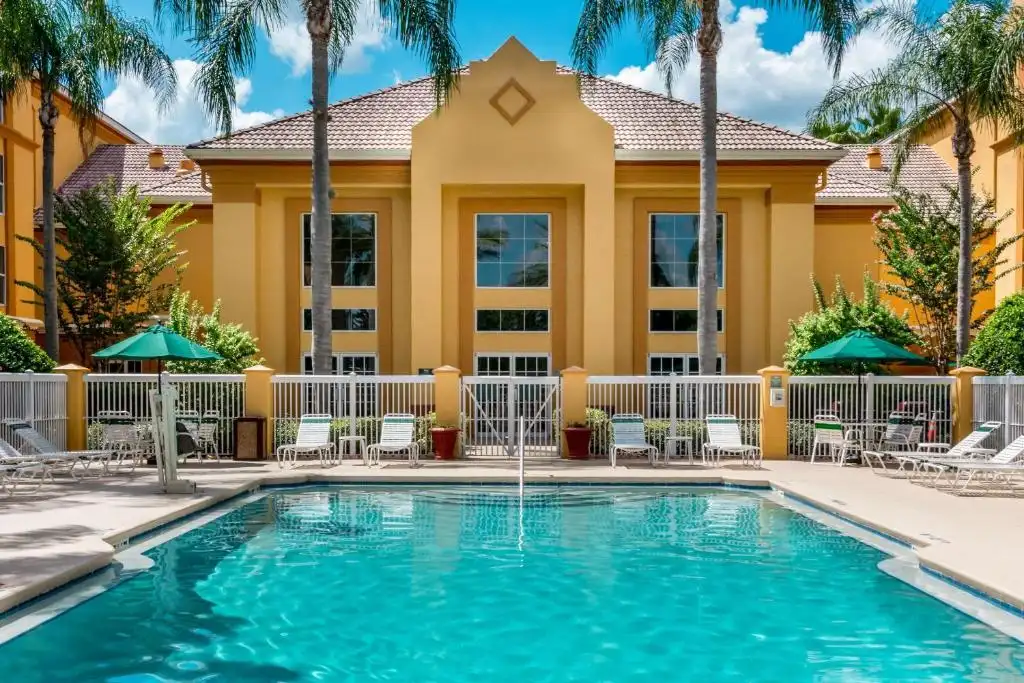 Small Event Venues Near Florida – Surestay Plus By Best Western Orlando Lake Buena Vista