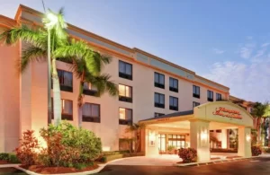 Hampton Inn & Suites