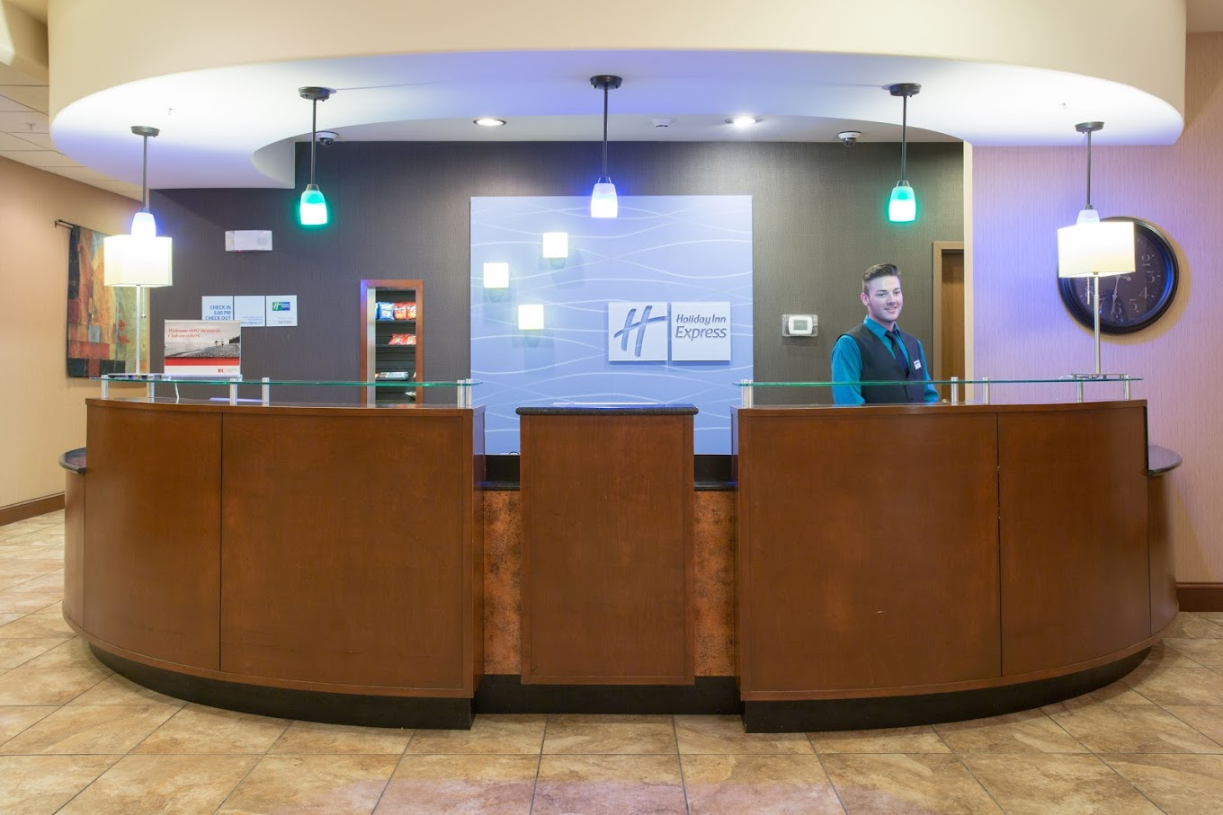 Holiday Inn Express Pueblo North