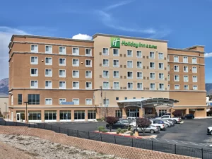 Find Meeting Rooms Near Albuquerque | Holiday Inn & Suites