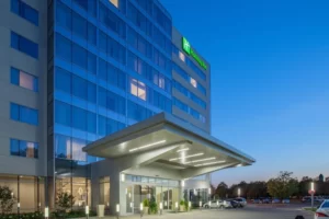 Host Your Event at Holiday Inn Cleveland