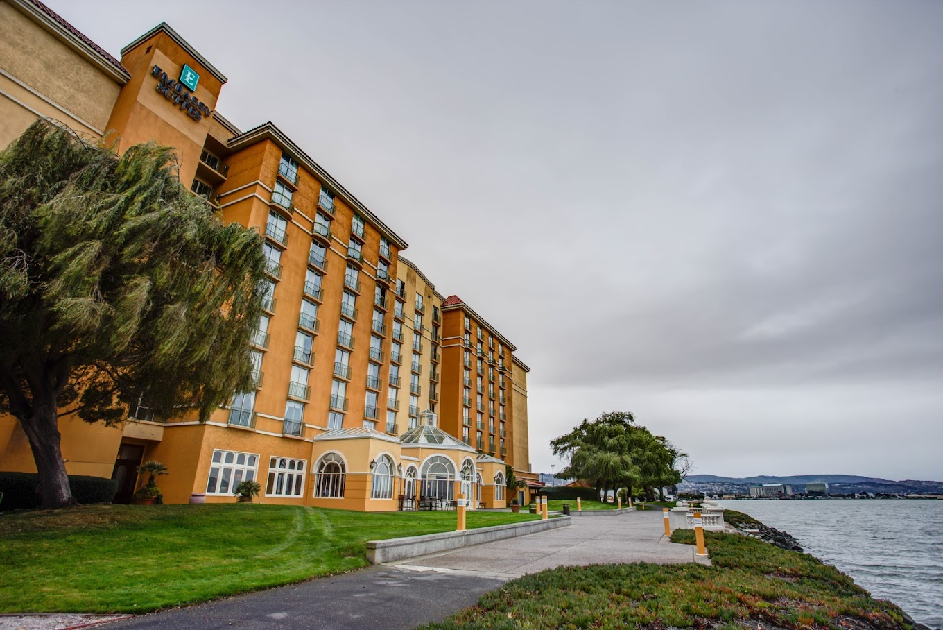 Embassy Suites San Francisco Airport Waterfront