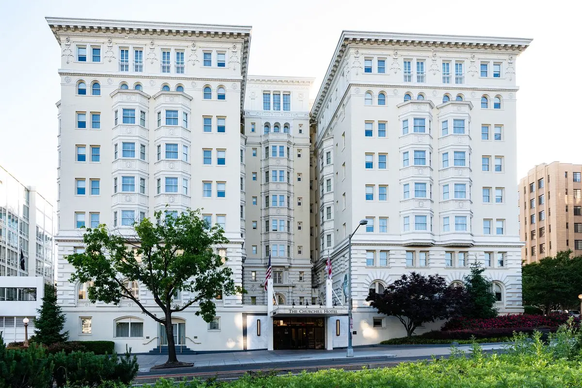 Churchill Hotel