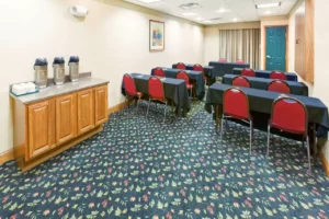 Country Inn & Suites Chambersburg, PA