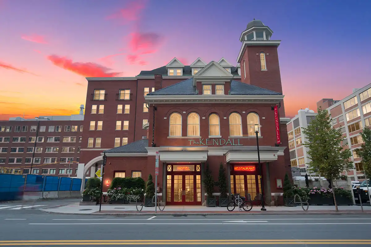 Kendall Hotel
