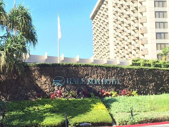 Hale Koa Hotel