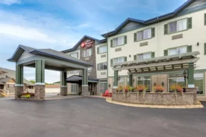 Best Western Plus Vineyard Inn & Suites