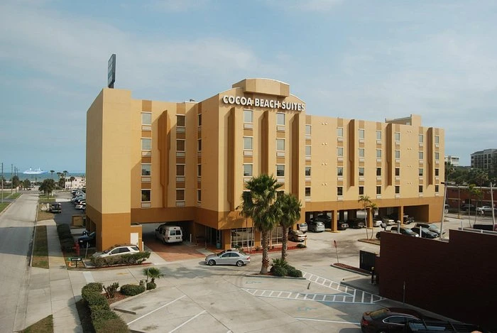 Historic Wedding Venues in Florida – Cocoa Beach Suites