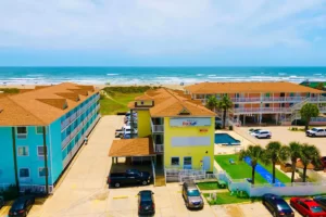 Beachgate Condosuites & Hotel