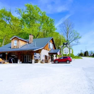 Stone House Restaurant & Country Inn