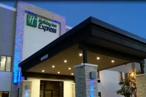 Holiday Inn Express & Suites Oklahoma City Airport