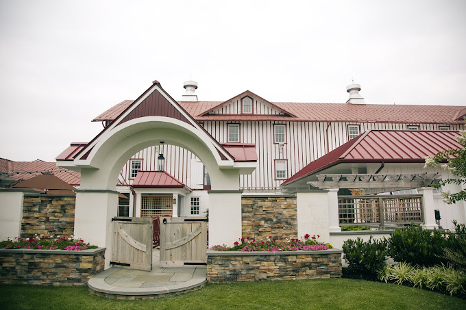 Normandy Farms Hotel