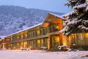 Best Western Caravan Inn