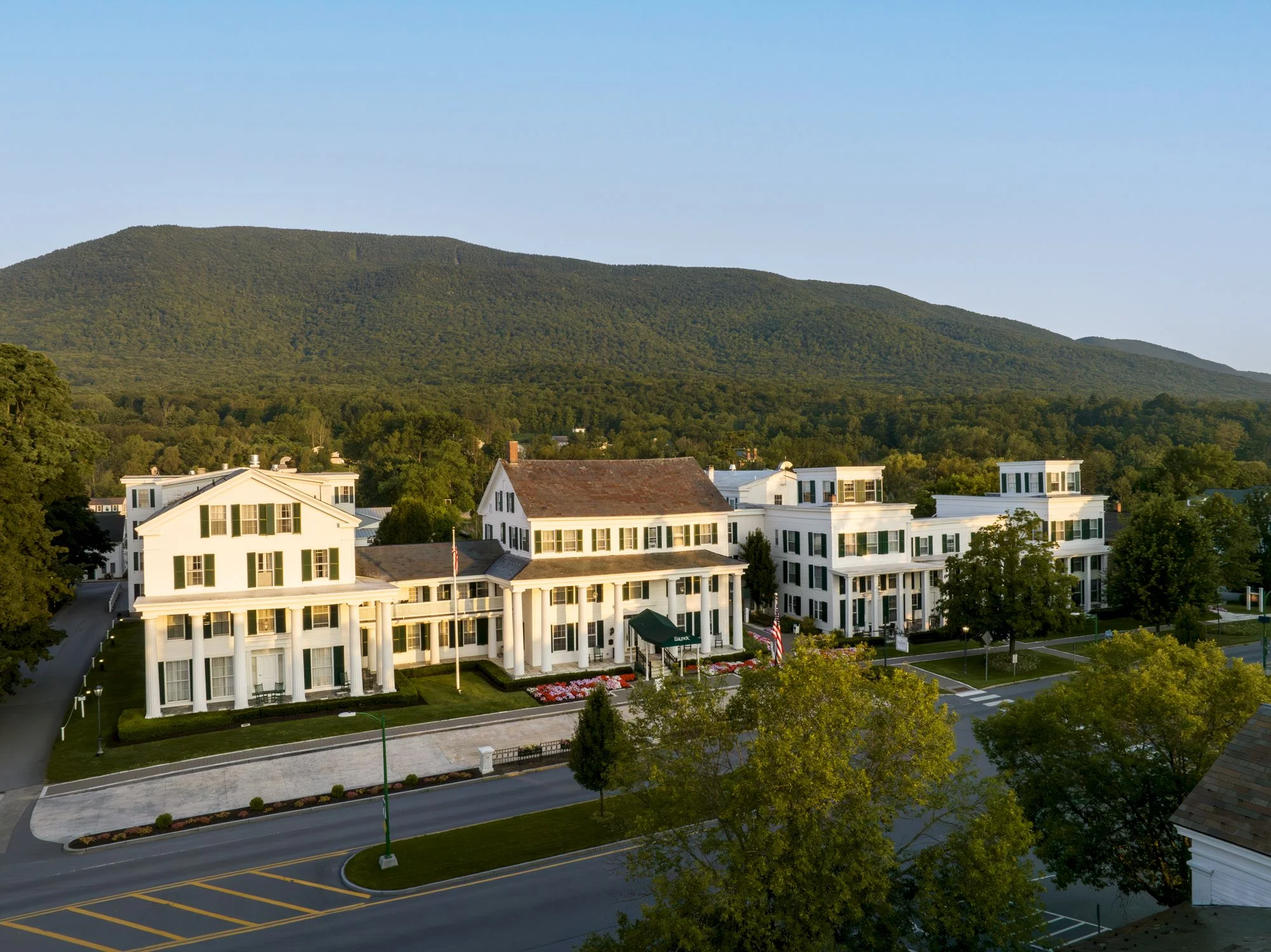 Equinox Hotel