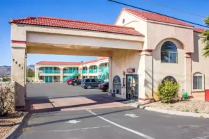 Affordable Birthday Party Venues near Arizona at Econo Lodge