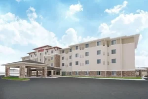 Hawthorn Suites Fargo