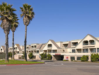 California Reception Halls: Book Your Event at Ramada Plaza