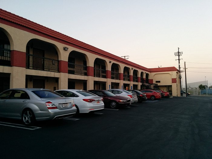 Mirage Inn