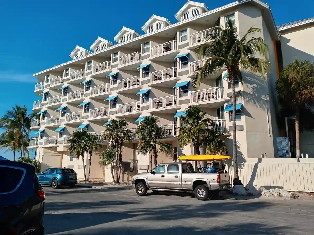 Pier Hse Resort Caribbean Spa