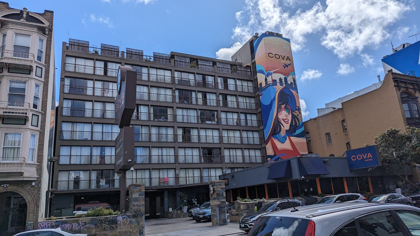 Cova Hotel