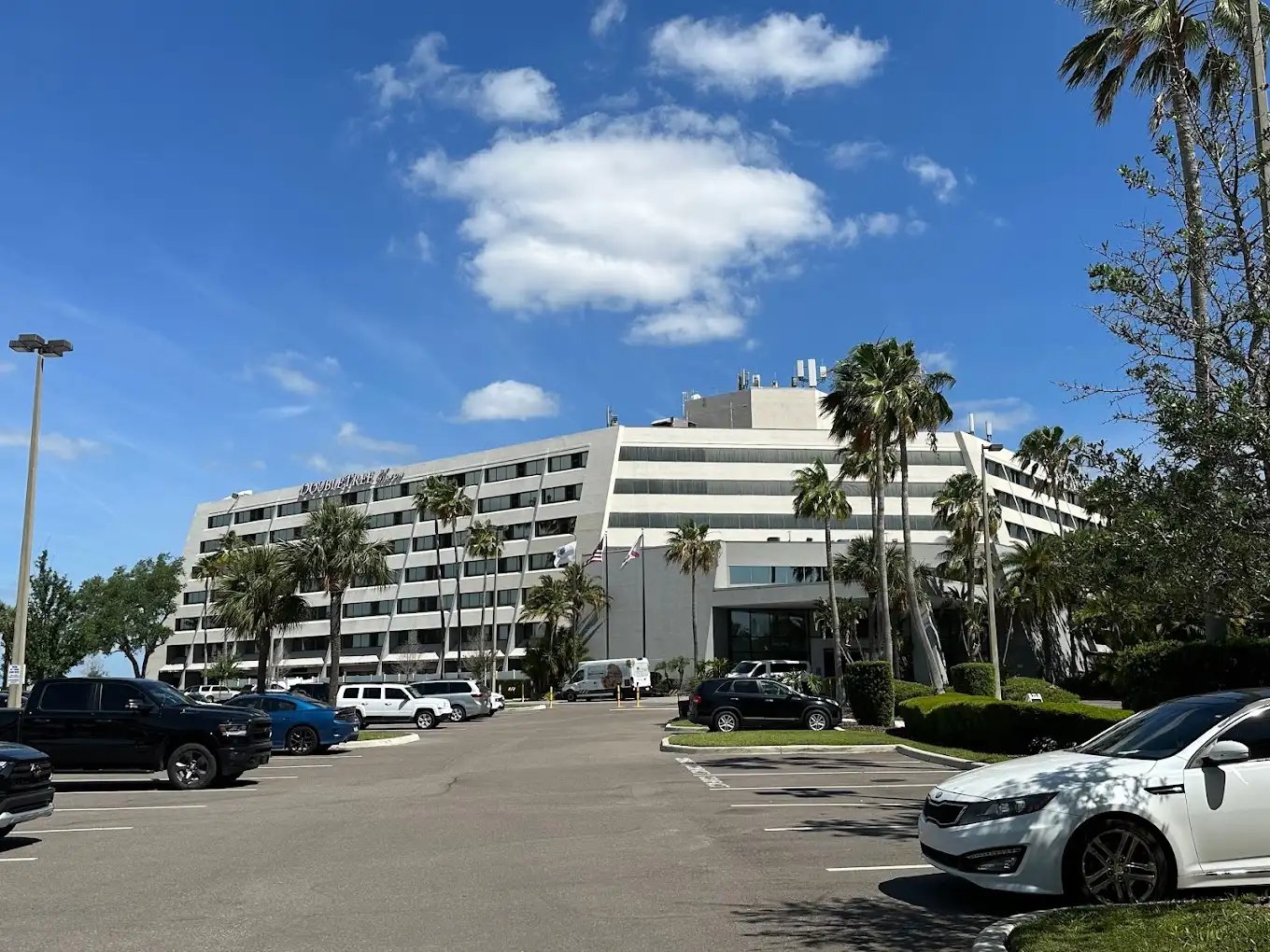 DoubleTree by Hilton Tampa Rocky Point Waterfront