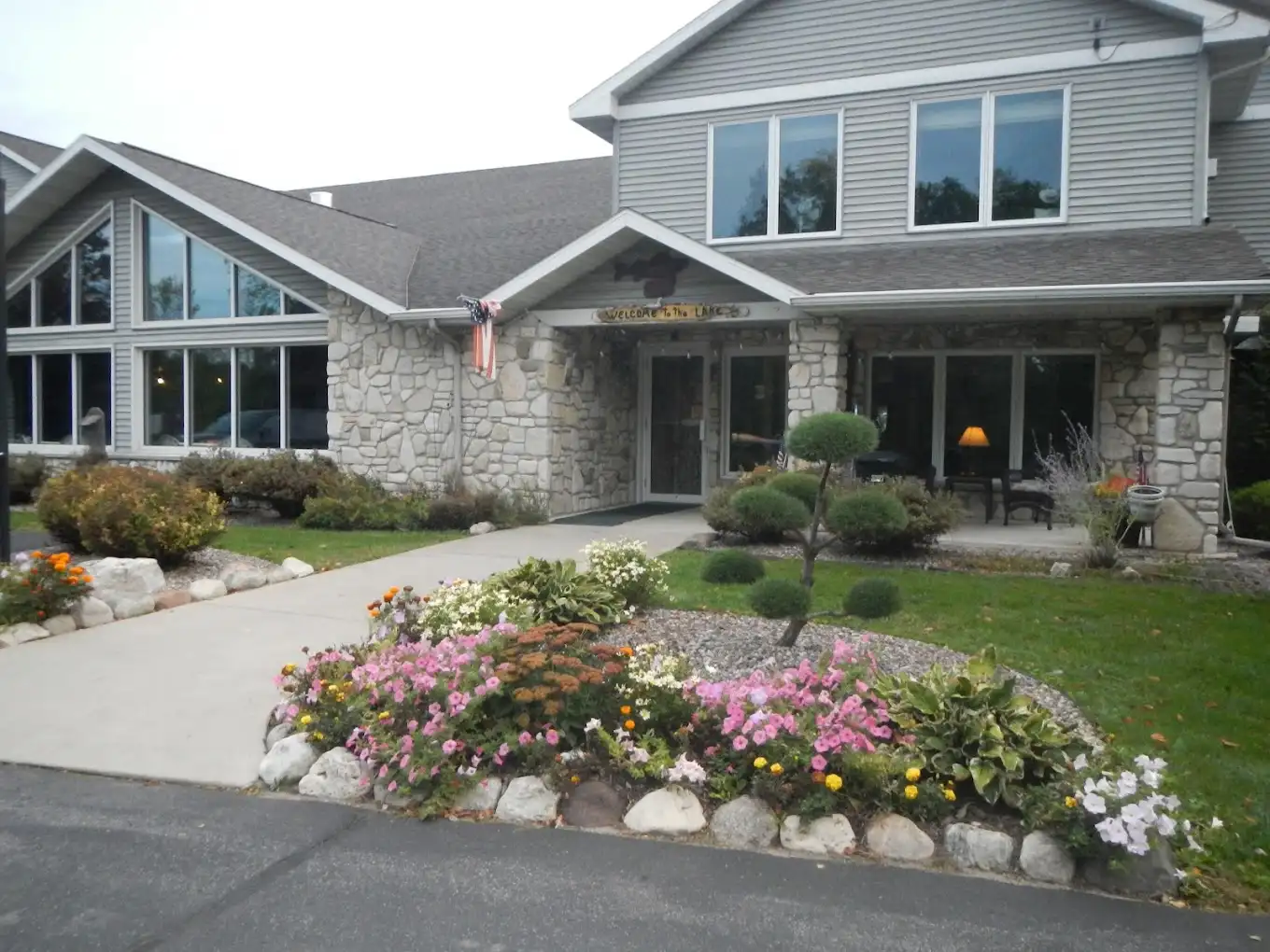 Sand Bay Beach Resort & Suites