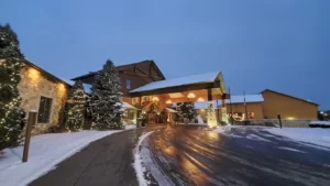 Tundra Lodge Resort Waterpark