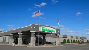 Discover Unique Wedding Venues in North Dakota at Holiday Inn Fargo