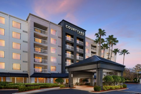 Orlando Courtyard Downtown