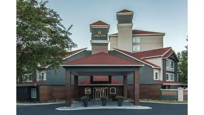 Premier Anniversary Party Venues in Atlanta, GA – La Quinta Inn & Suites Atlanta Perimeter Medical