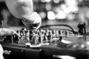 Dual Structure and Style