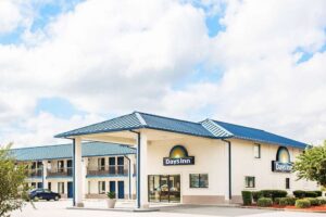 Discover Days Inn Valdosta