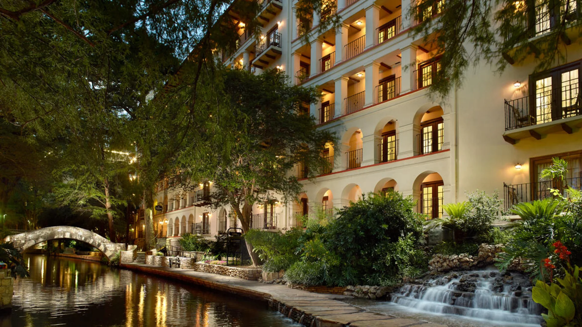 Omni La Mansión del Rio