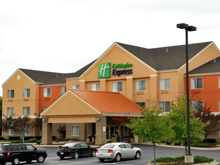 Holiday Inn Express Lapeer, MI - Event Hosting