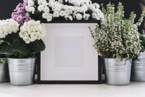 How to Create a Beautiful Memory Table for Your Wedding