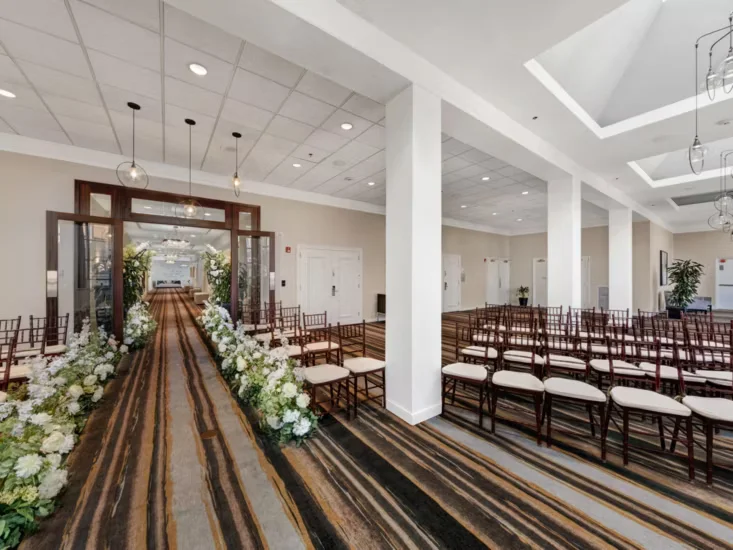 The Holiday Inn San Antonio Riverwalk: A Modern Feel in a Historic Context